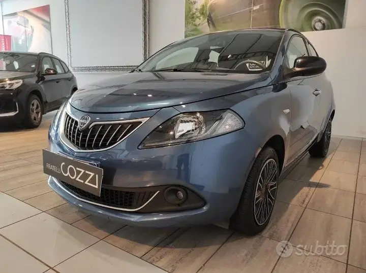 Lancia Ypsilon 2022 photo 2