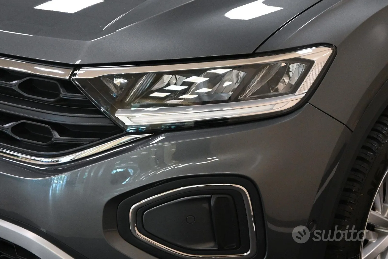 Volkswagen T-Roc 2023 photo 3