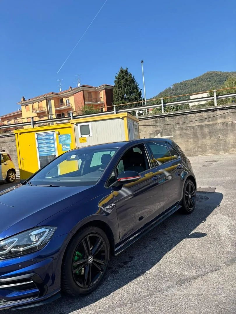 Volkswagen Golf 2019 photo 2