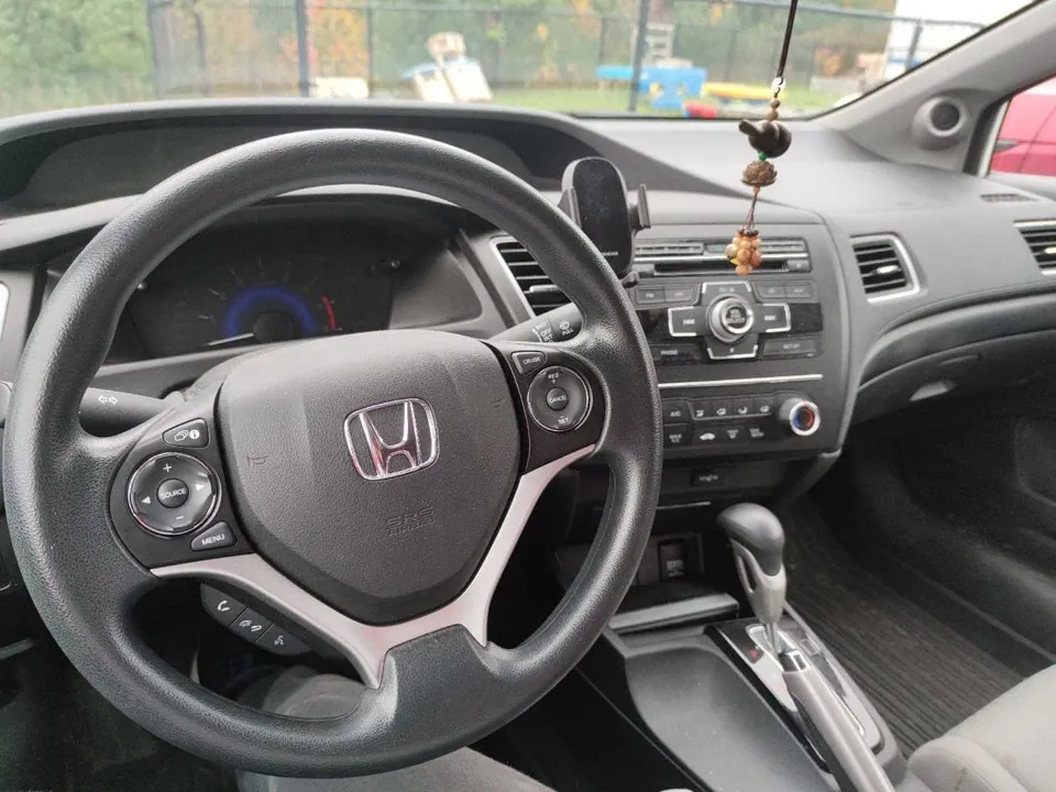 Honda Civic 2015 photo 4