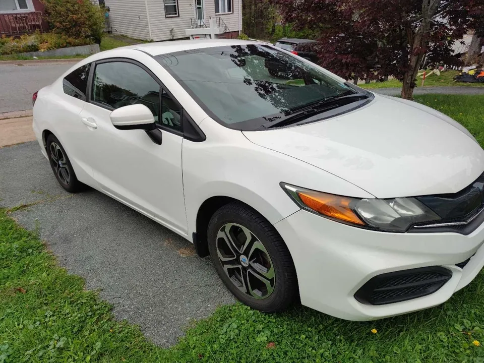 Honda Civic 2015 photo 3