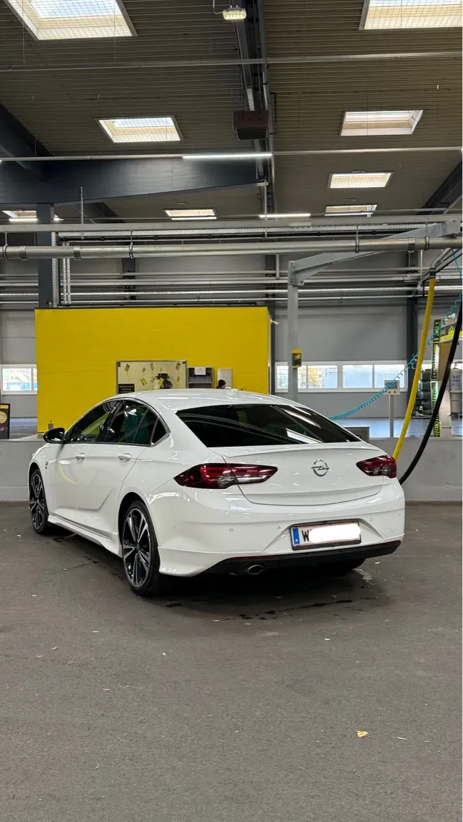 Opel Insignia 2018 photo 2