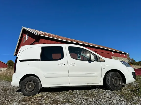 Peugeot Partner 2016 photo 2