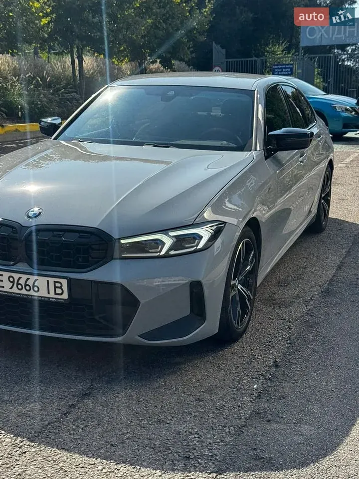 BMW 3 Series 2025 photo 2