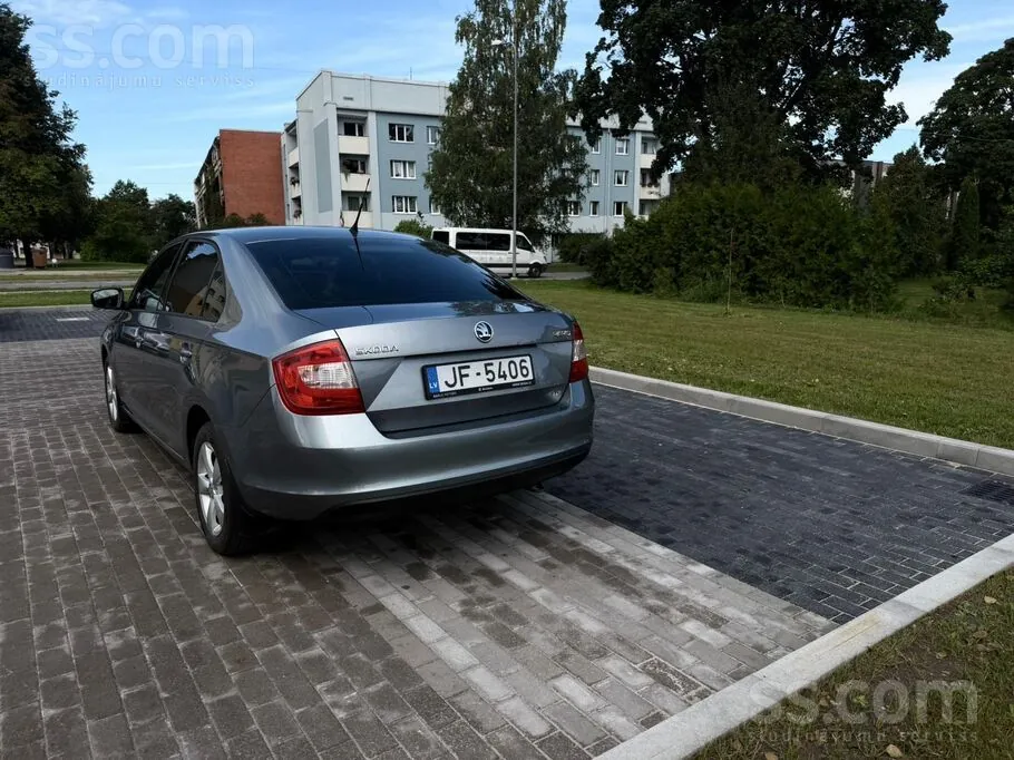 Skoda Rapid 2013 photo 4
