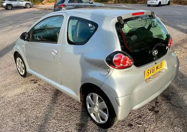 Toyota Aygo 2011 photo 3