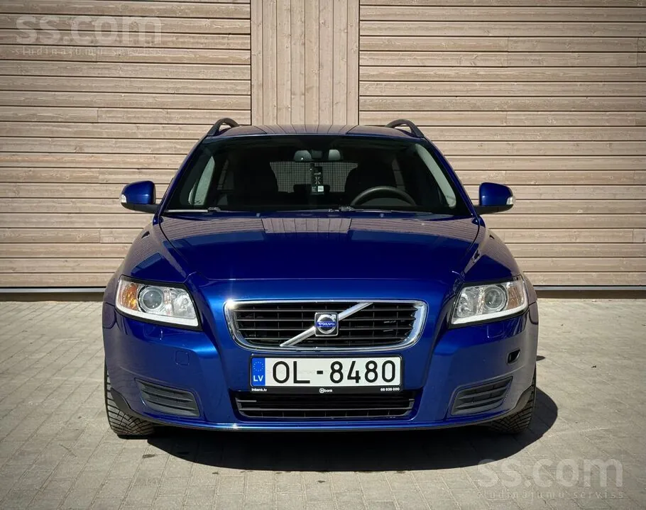 Volvo V50 2009 photo 5