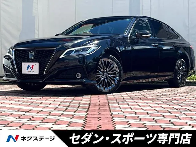 Toyota Crown Hybrid