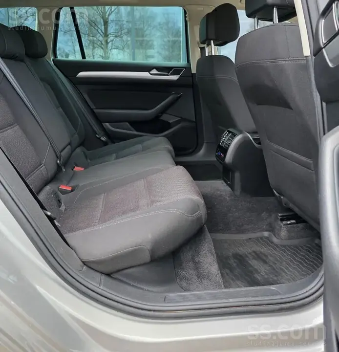 Volkswagen Passat 2017 photo 5