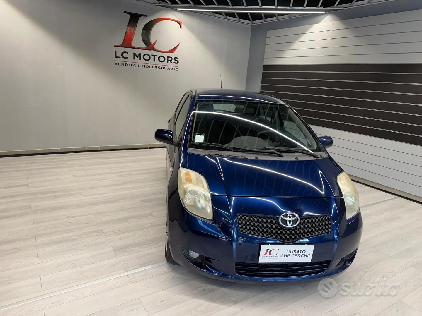 Toyota Yaris 2007 photo 2