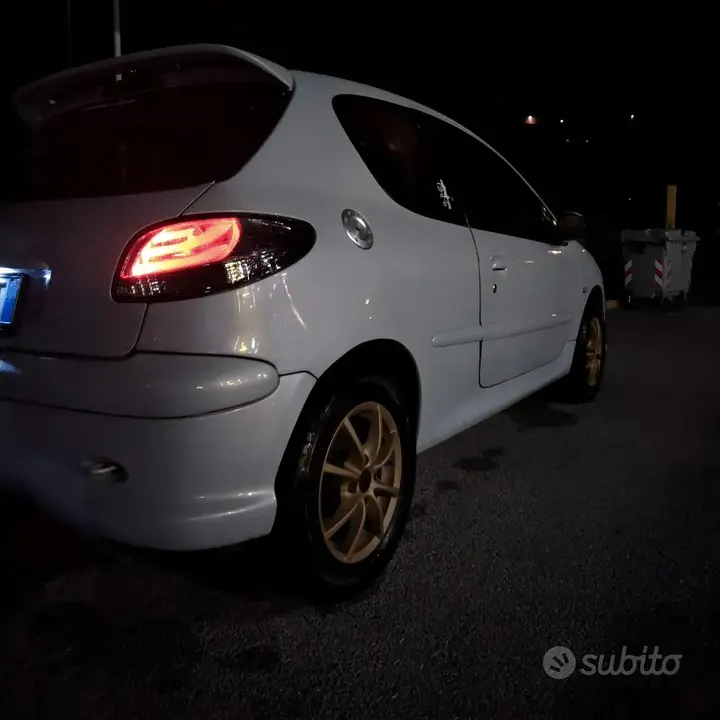 Peugeot 206 2006 photo 3