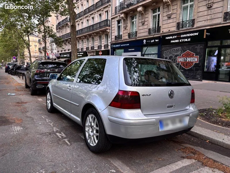 Volkswagen Golf 2000 photo 2