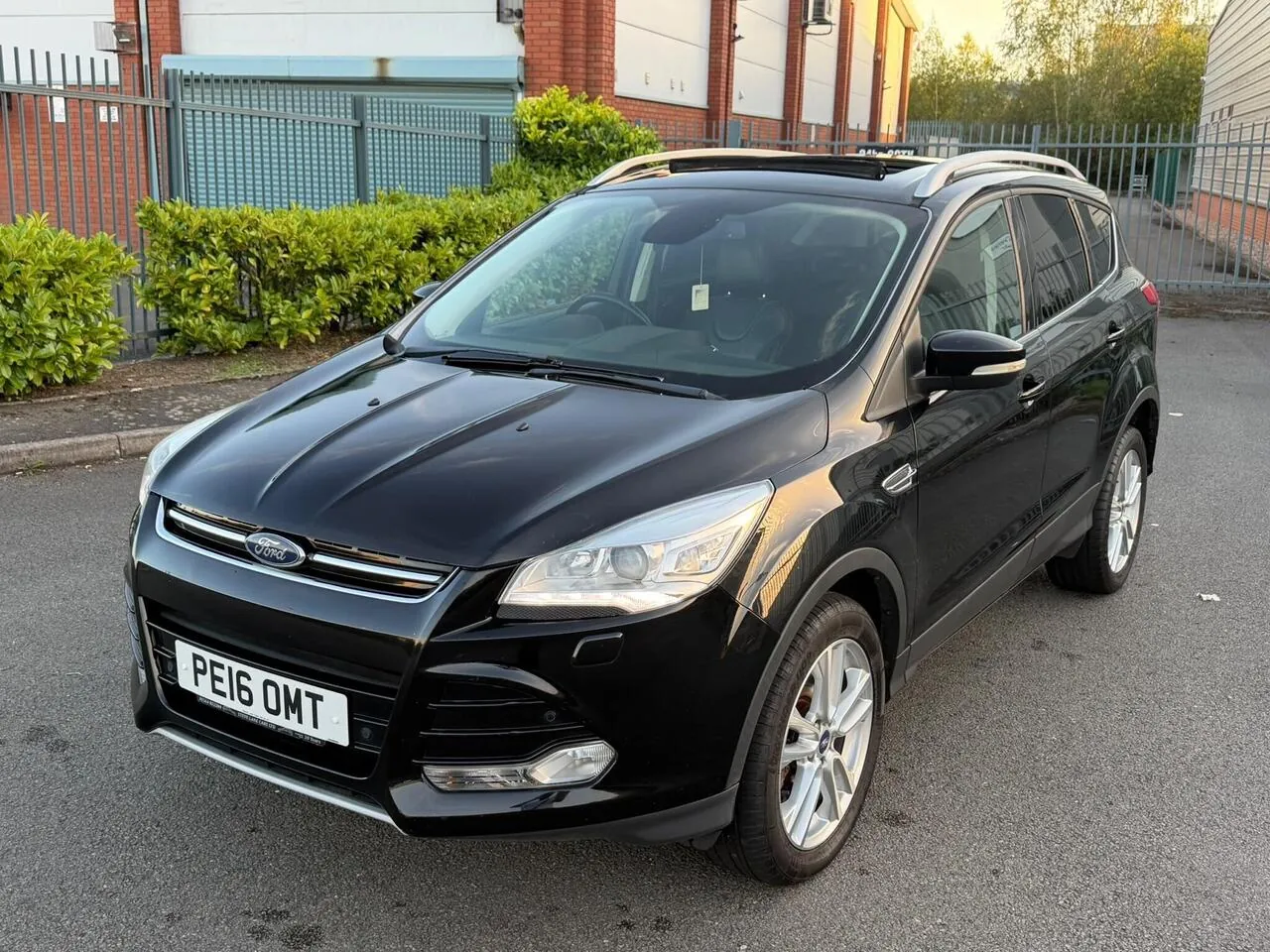 Ford Kuga 2016 photo 4