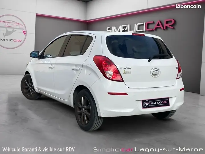 Hyundai I20 2014 photo 3
