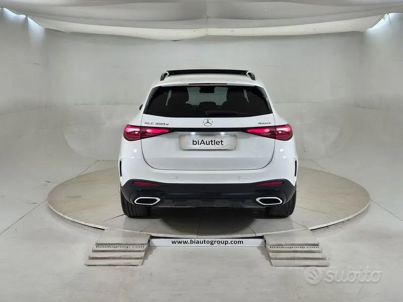 Mercedes-Benz Glc 2024 photo 3