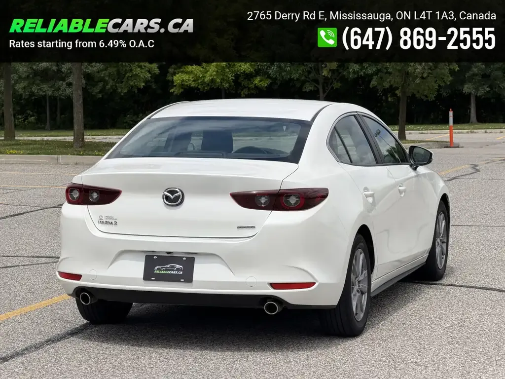 Mazda 3 2022 photo 3