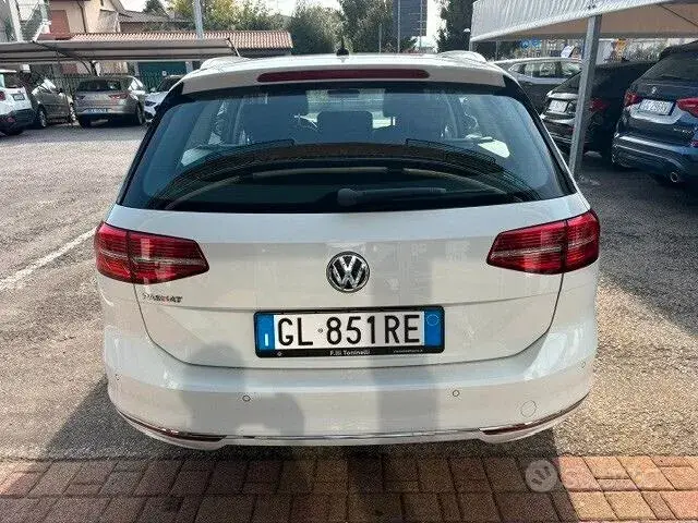 Volkswagen Passat 2019 photo 5