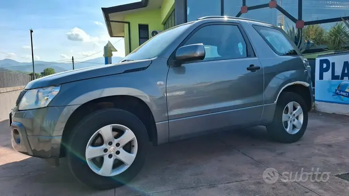 Suzuki Grand Vitara 2006 photo 3