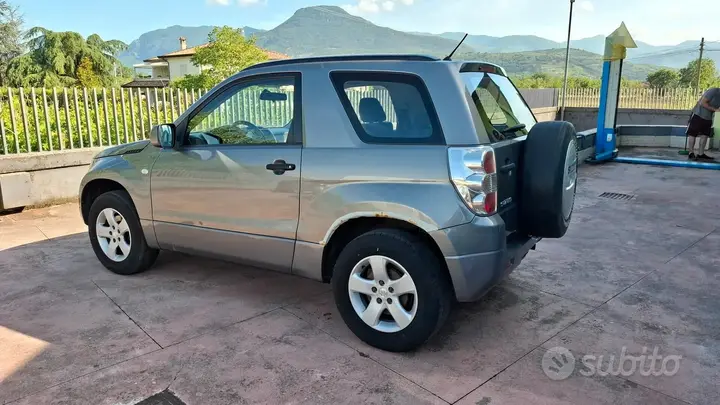Suzuki Grand Vitara 2006 photo 4