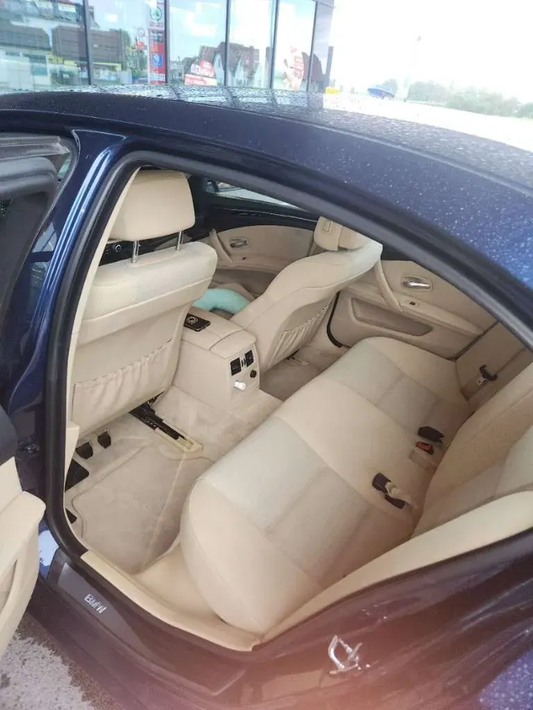 BMW 5 Series 2009 photo 3