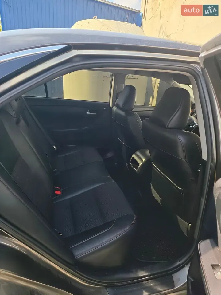 Toyota Camry 2016 photo 3