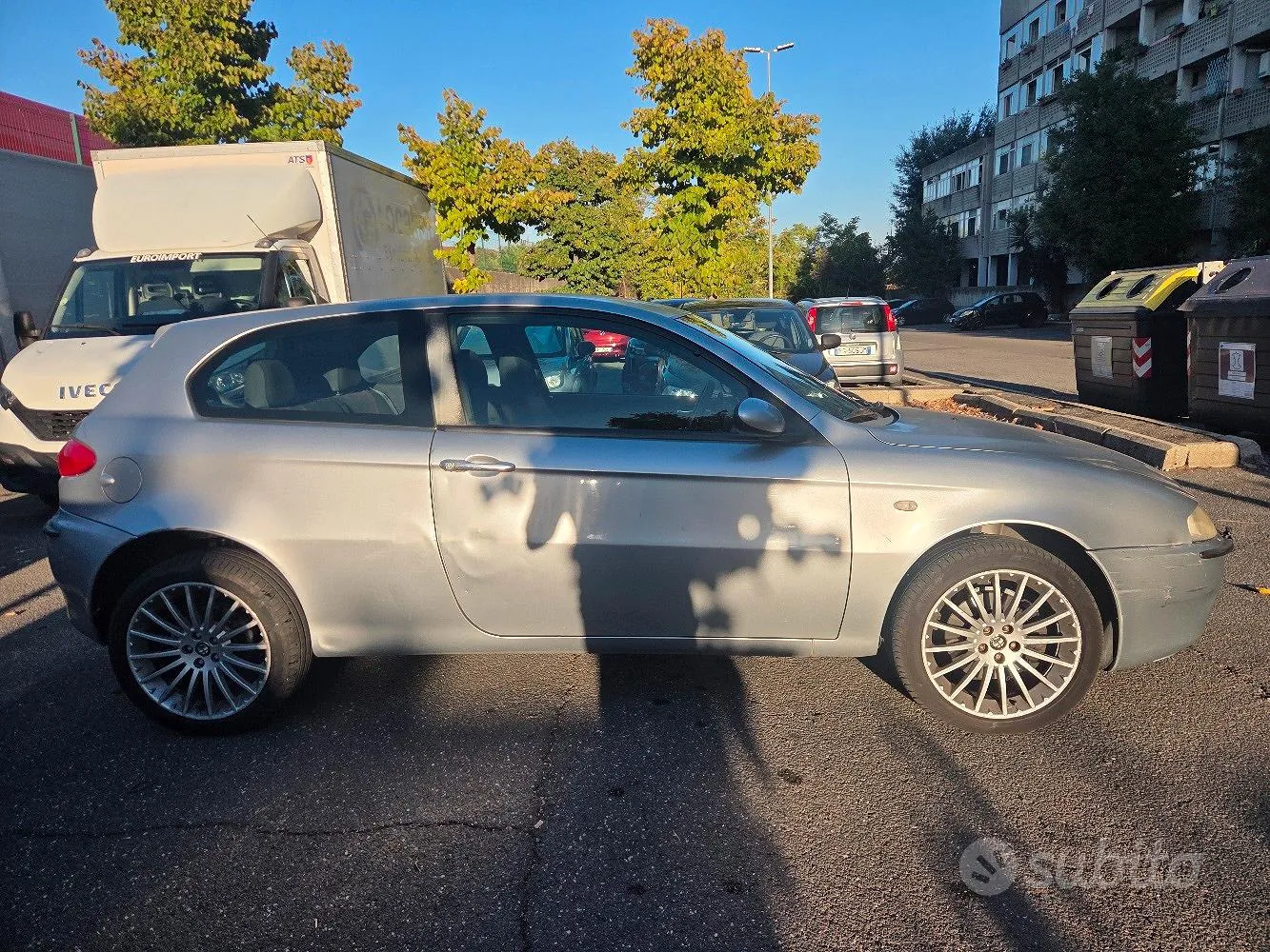 Alfa Romeo 147 2004 photo 2