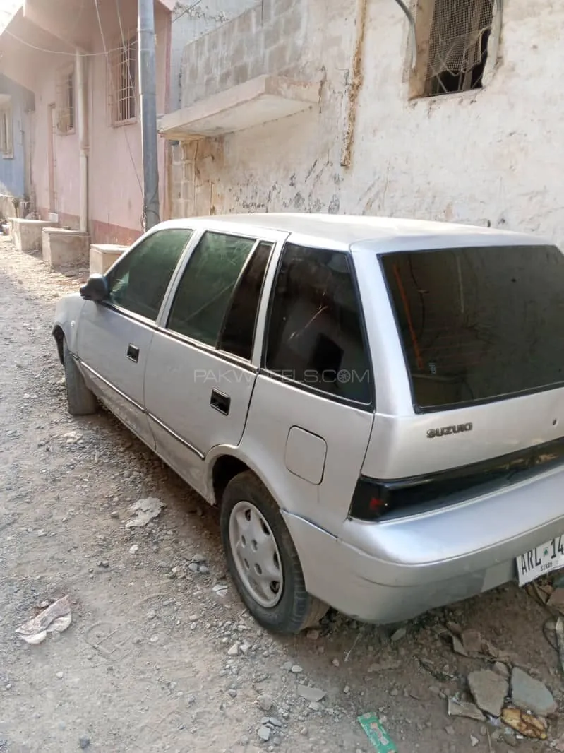 Suzuki Cultus