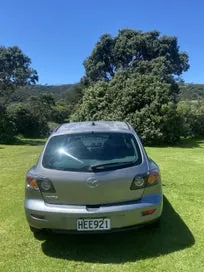 Mazda Axela 2005 photo 4