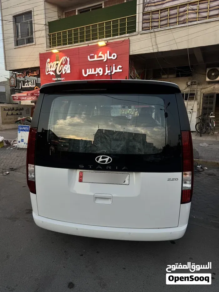 Hyundai Staria 2025 photo 4