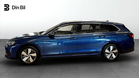 Volkswagen Passat 2025 photo 2