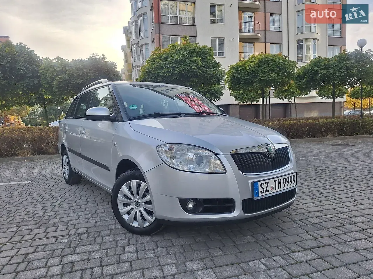 Skoda Fabia 2009 photo 4