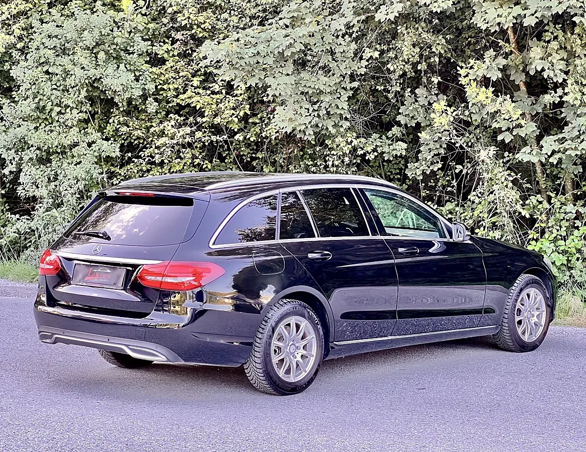 Mercedes-Benz C-Class 2016 photo 2