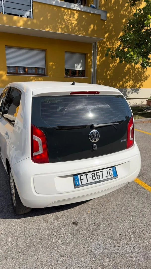 Volkswagen Up 2019 photo 4