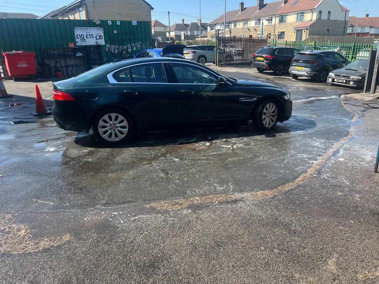 Jaguar Xe 2017 photo 5