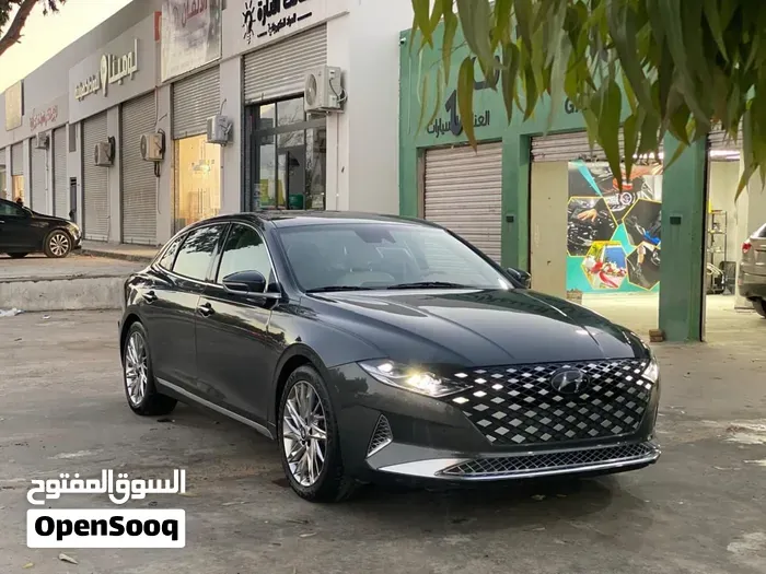 Hyundai Azera 2022 photo 4