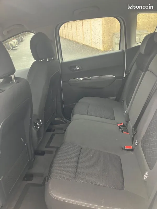 Peugeot 3008 2016 photo 5
