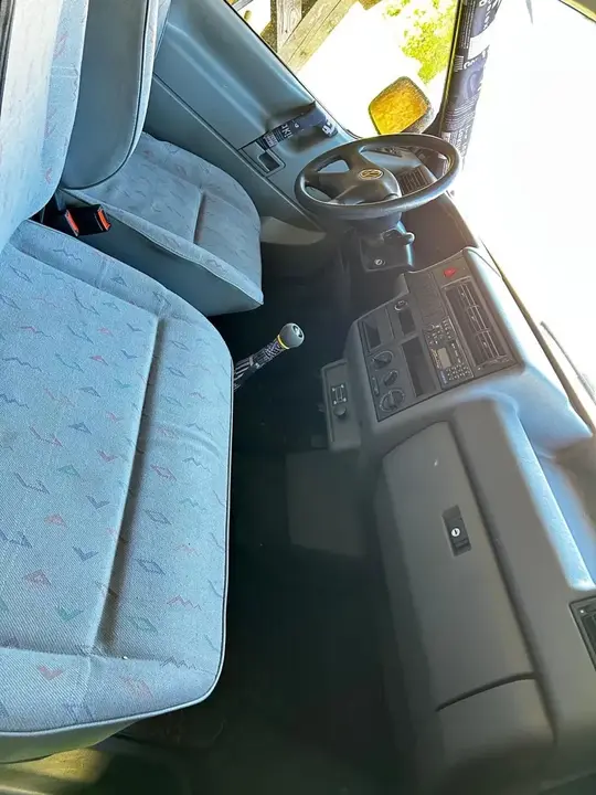 Volkswagen T4 2000 photo 3