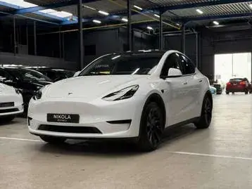 Tesla Model Y 2024 photo 3