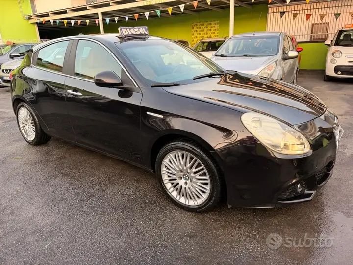 Alfa Romeo Giulietta 2013 photo 3