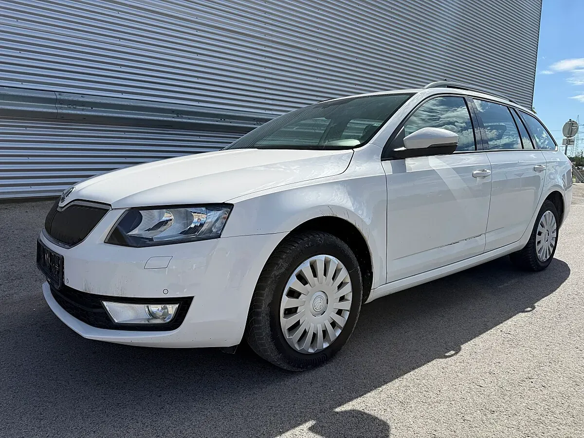Skoda Octavia 2014 photo 2