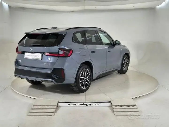 BMW X1 2024 photo 5