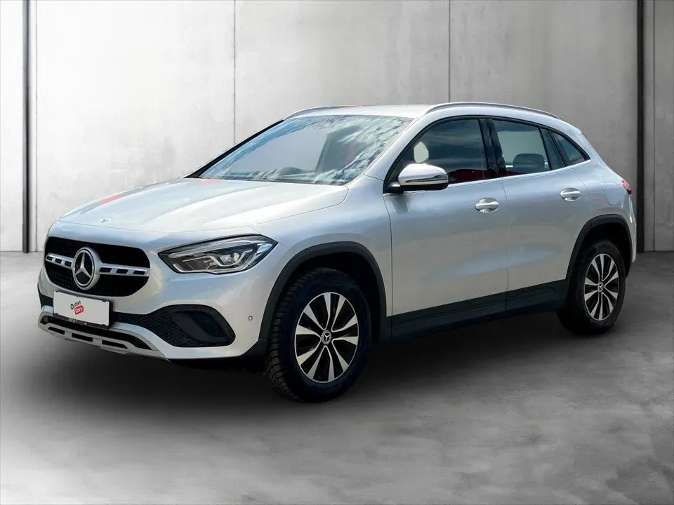 Mercedes-Benz Gla 2022 photo 2