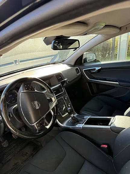 Volvo V60 2012 photo 3