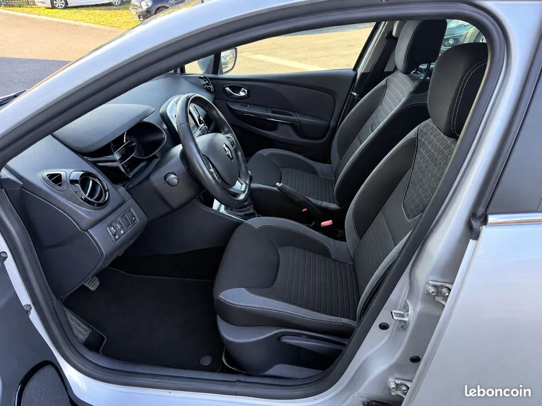 Renault Clio 2016 photo 5