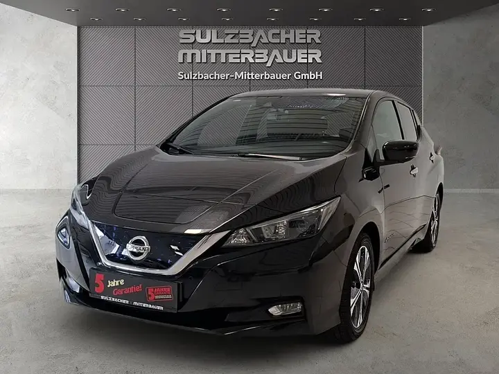 Nissan Leaf 2018 photo 2