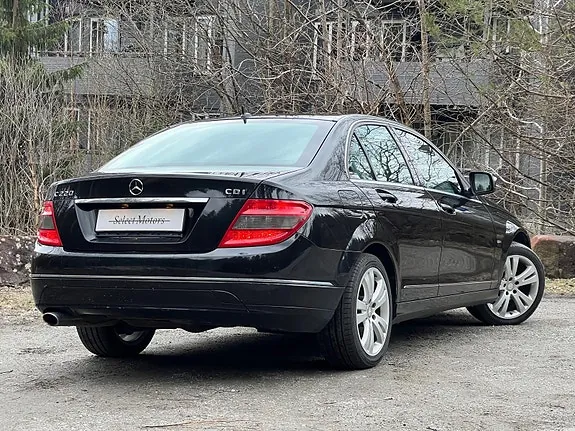 Mercedes-Benz C220 D 2007 photo 2