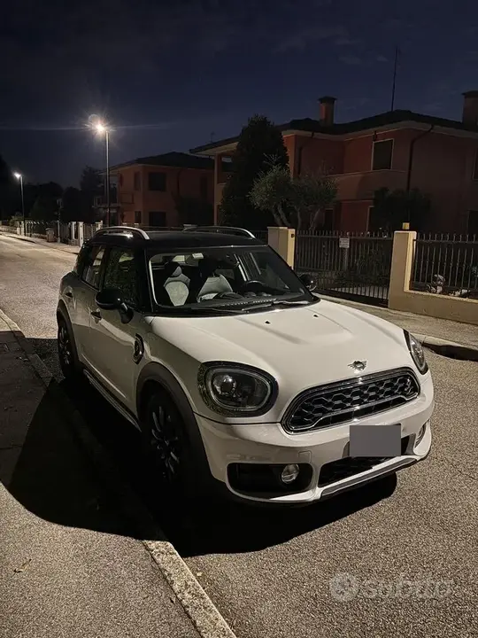 Mini Mini Countryman 2019 photo 2