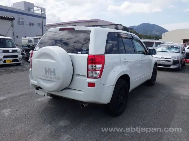 Suzuki Escudo 2007 photo 4