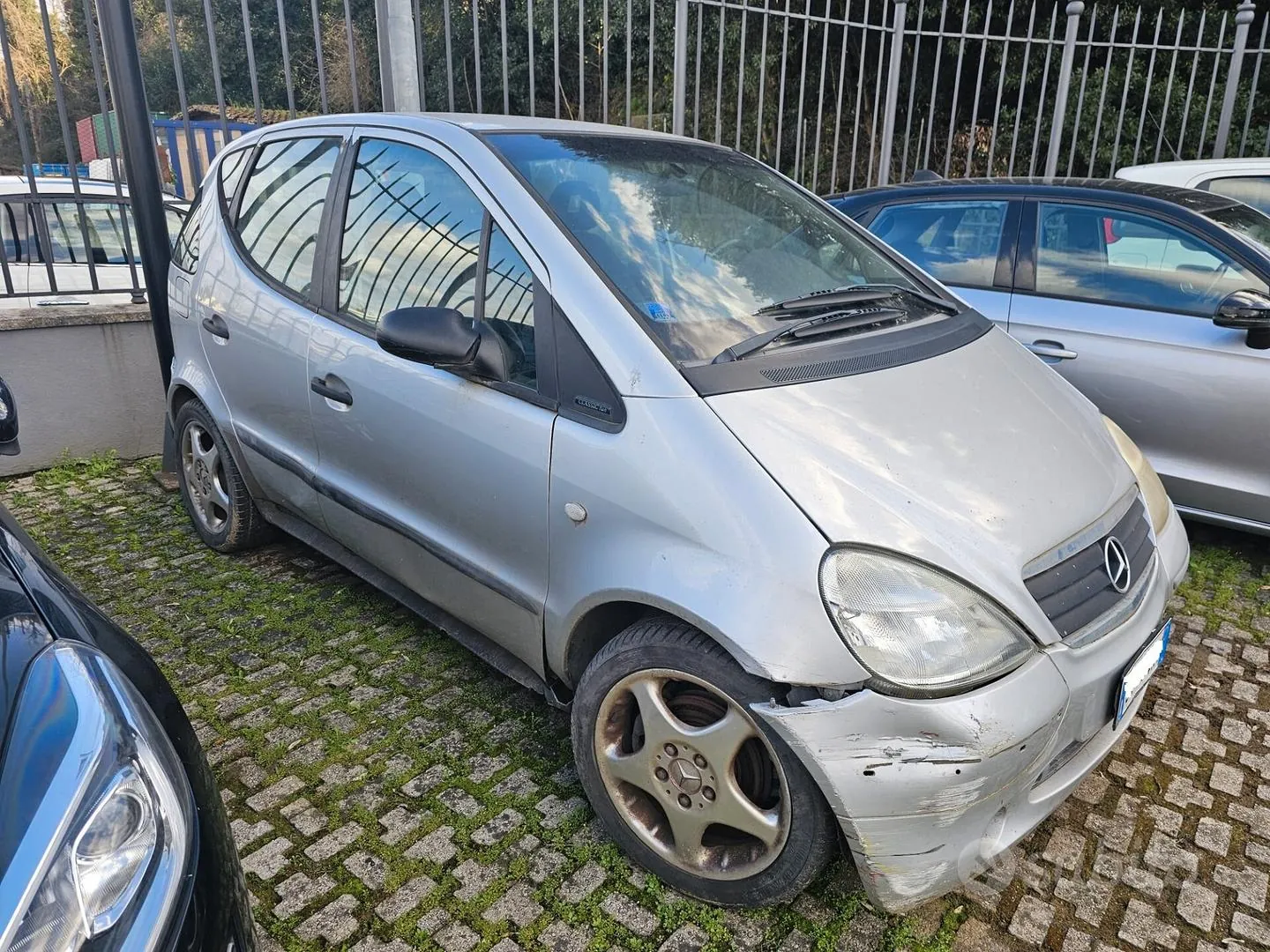 Mercedes-Benz A 2000 photo 3