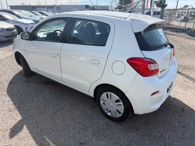 Mitsubishi Mirage 2017 photo 4